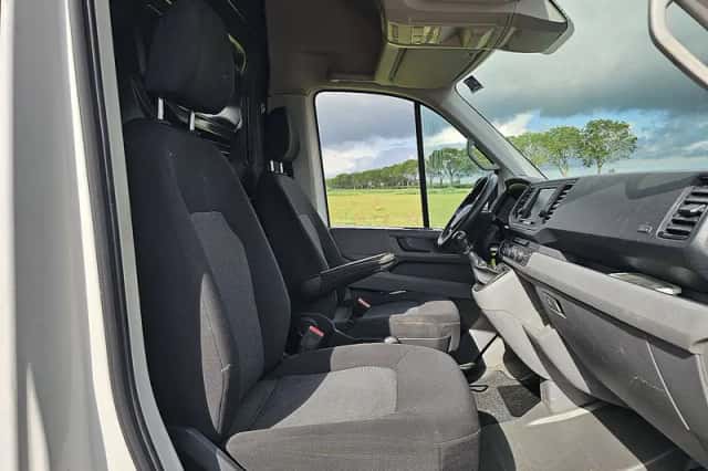 Volkswagen Crafter (2017) thumbnail 6