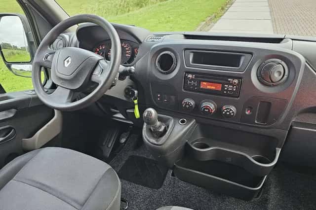 Renault Master (2018) thumbnail 6