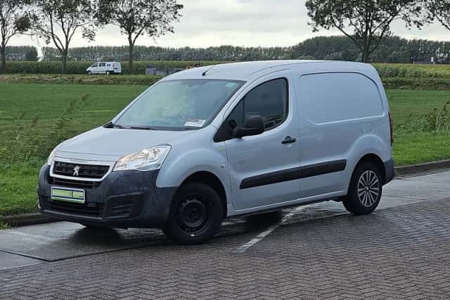 Peugeot Partner (2018) thumbnail 2