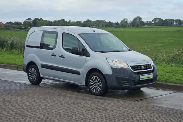 Peugeot Partner (2018) thumbnail 4