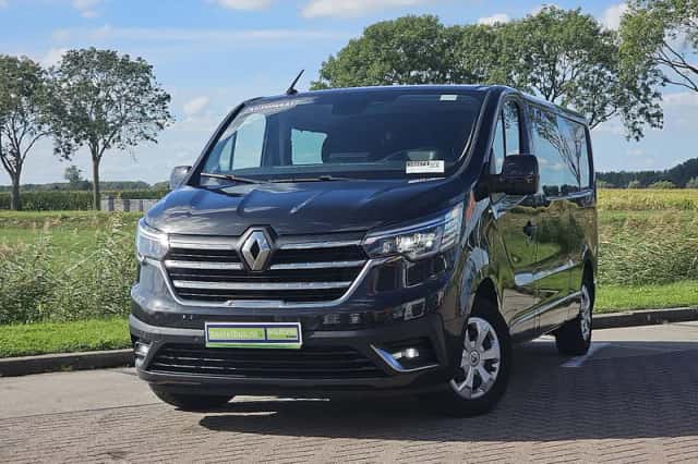 Renault Trafic (2022) thumbnail 1