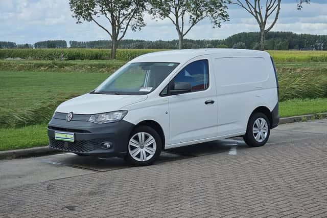 Volkswagen Caddy (2022) thumbnail 2