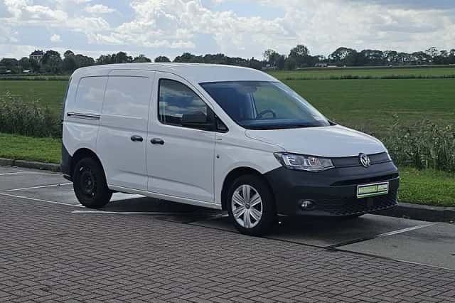 Volkswagen Caddy (2022) thumbnail 4