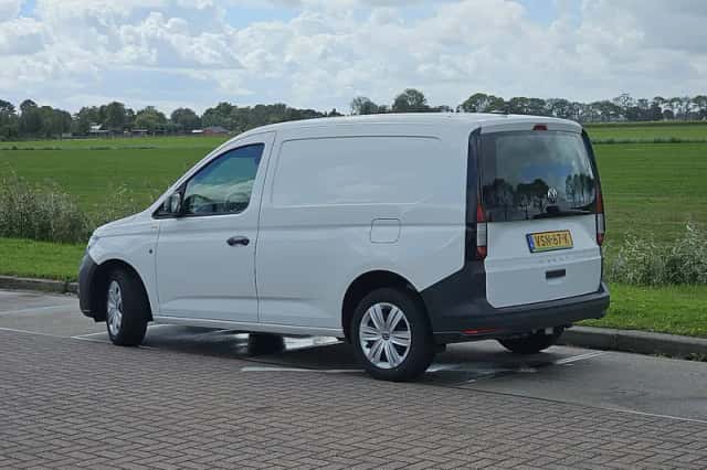 Volkswagen Caddy (2022) thumbnail 5
