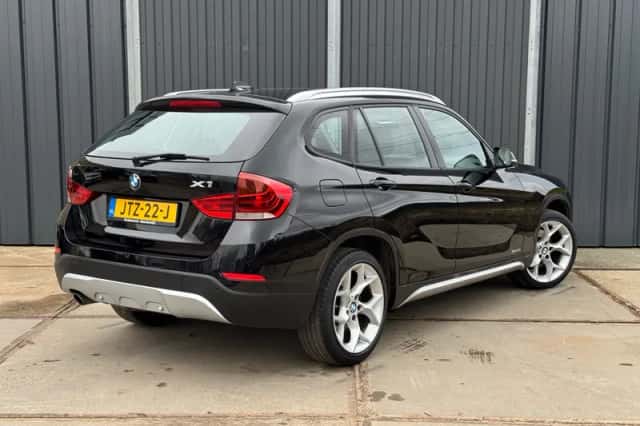 BMW X1 (2014) thumbnail 2