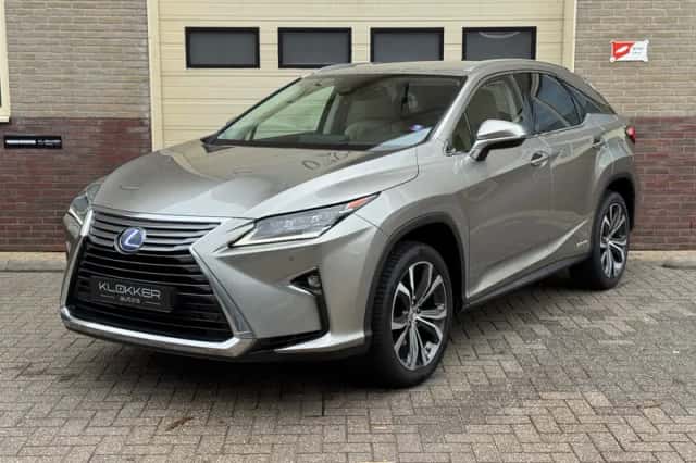 Lexus RX (2016) thumbnail 1
