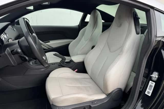 Peugeot RCZ (2012) thumbnail 5