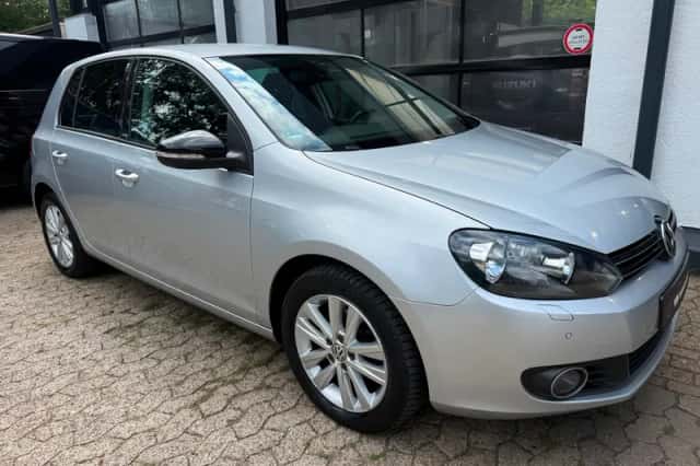 Volkswagen Golf (2011) thumbnail 5