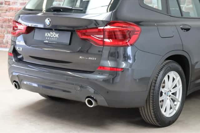 BMW X3 (2019) thumbnail 5