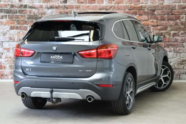 BMW X1 (2019) thumbnail 4
