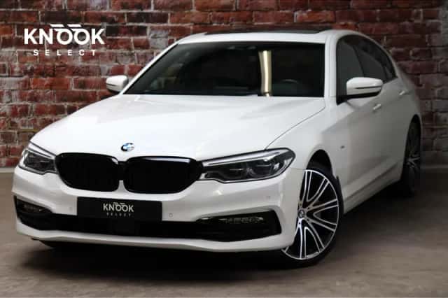 BMW 5-Serie (2018) thumbnail 1