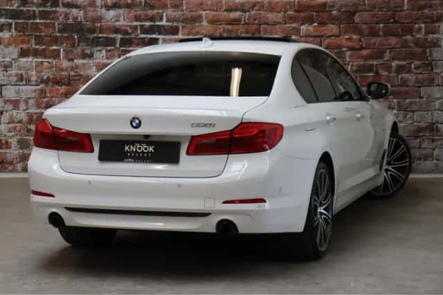 BMW 5-Serie (2018) thumbnail 4