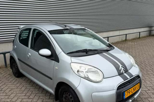 Citroën C1 (2010) thumbnail 2