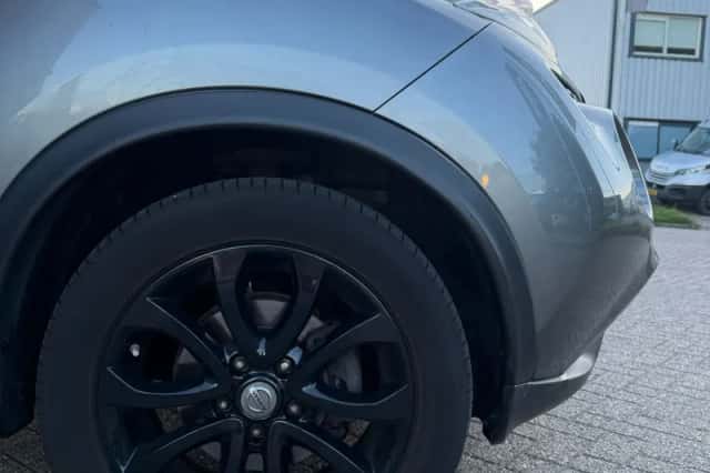 Nissan Juke (2015) thumbnail 5