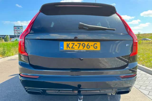 Volvo XC90 (2016) thumbnail 6