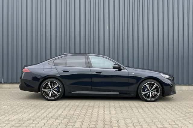 BMW 5-Serie (2024) thumbnail 6