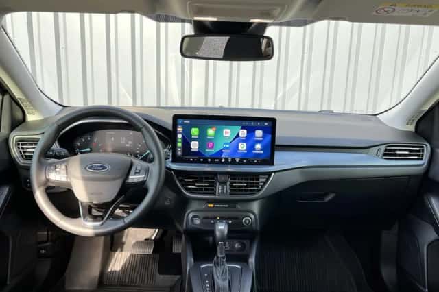 Ford Focus (2024) thumbnail 2
