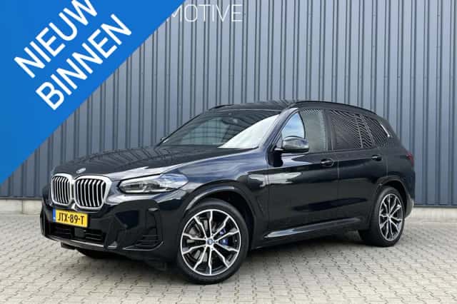 BMW X3 (2023) thumbnail 1