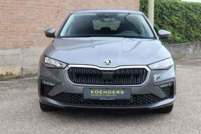 Škoda Scala (2025) thumbnail 2