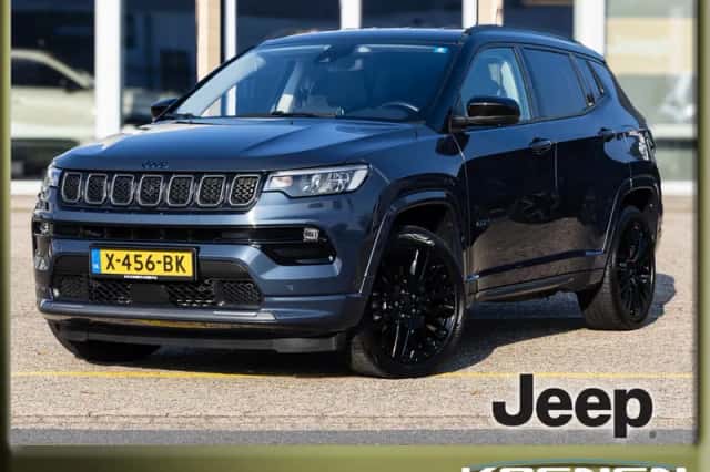 Jeep Compass (2022) thumbnail 1