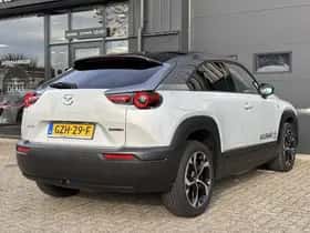 Mazda MX-30 thumbnail 8