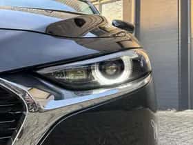 Mazda 3 thumbnail 12