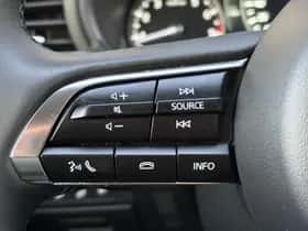 Mazda 3 thumbnail 21