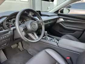 Mazda 3 thumbnail 31