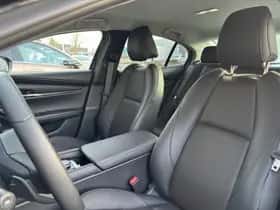 Mazda 3 thumbnail 32