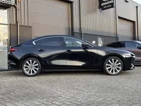 Mazda 3 thumbnail 9