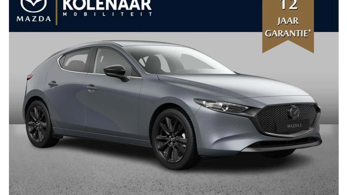 Mazda 3 — foto 1