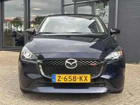 Mazda 2 thumbnail 3