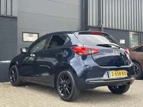 Mazda 2 thumbnail 6