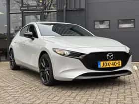 Mazda 3 thumbnail 2