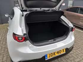 Mazda 3 thumbnail 11