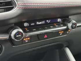 Mazda 3 thumbnail 22