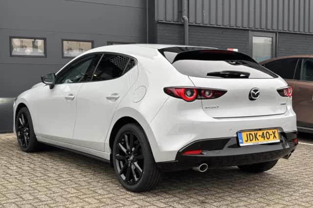Mazda 3 (2025) thumbnail 6