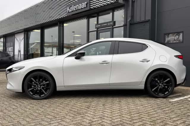 Mazda 3 (2025) thumbnail 5