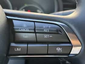 Mazda 3 thumbnail 18