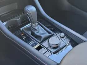 Mazda 3 thumbnail 26