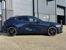 Mazda 3 thumbnail 8