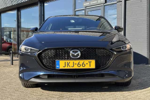 Mazda 3 (2025) thumbnail 4