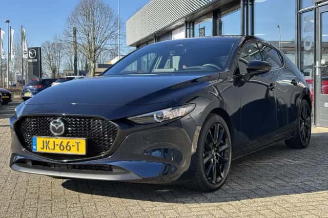 Mazda 3 (2025) thumbnail 5