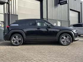 Mazda MX-30 thumbnail 9