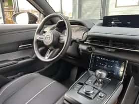 Mazda MX-30 thumbnail 32
