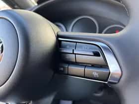 Mazda 3 thumbnail 18