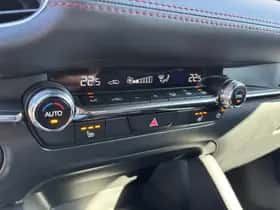 Mazda 3 thumbnail 19