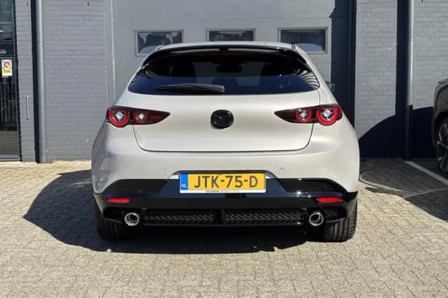 Mazda 3 (2026) thumbnail 6