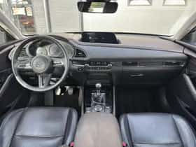 Mazda CX-30 thumbnail 16