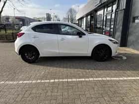 Mazda 2 thumbnail 5